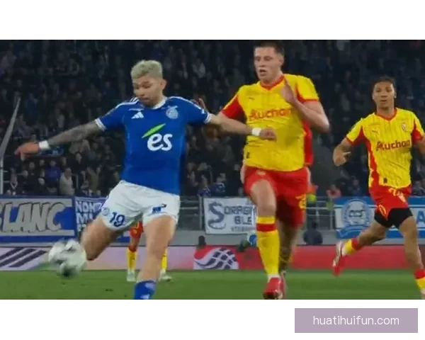 里尔对阵朗斯默尼耶费尔南德斯首发托万爱德华出战全解析